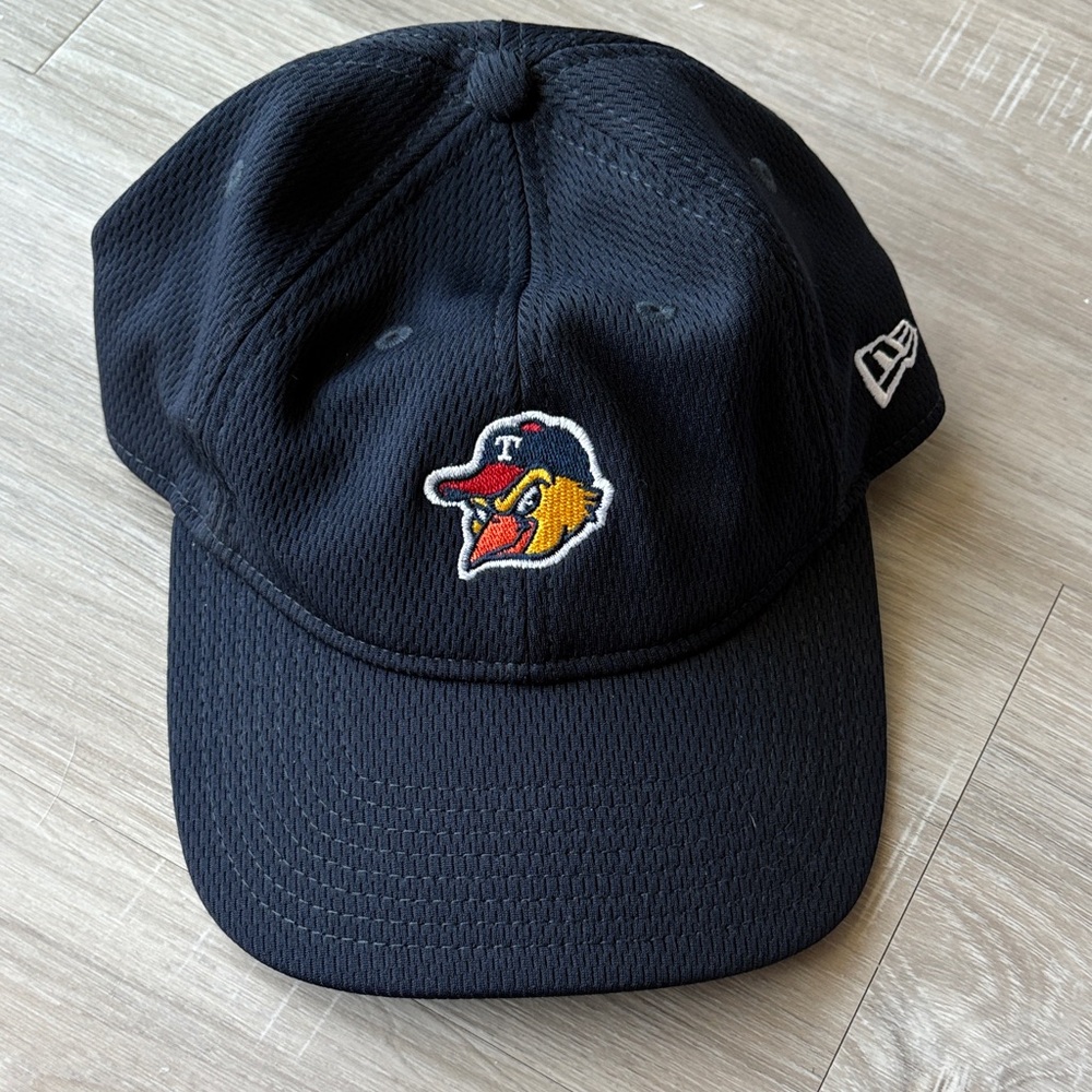 Toledo Mud Hens New Era Women’s Black Cap with Embroidered Mud Hens Logo